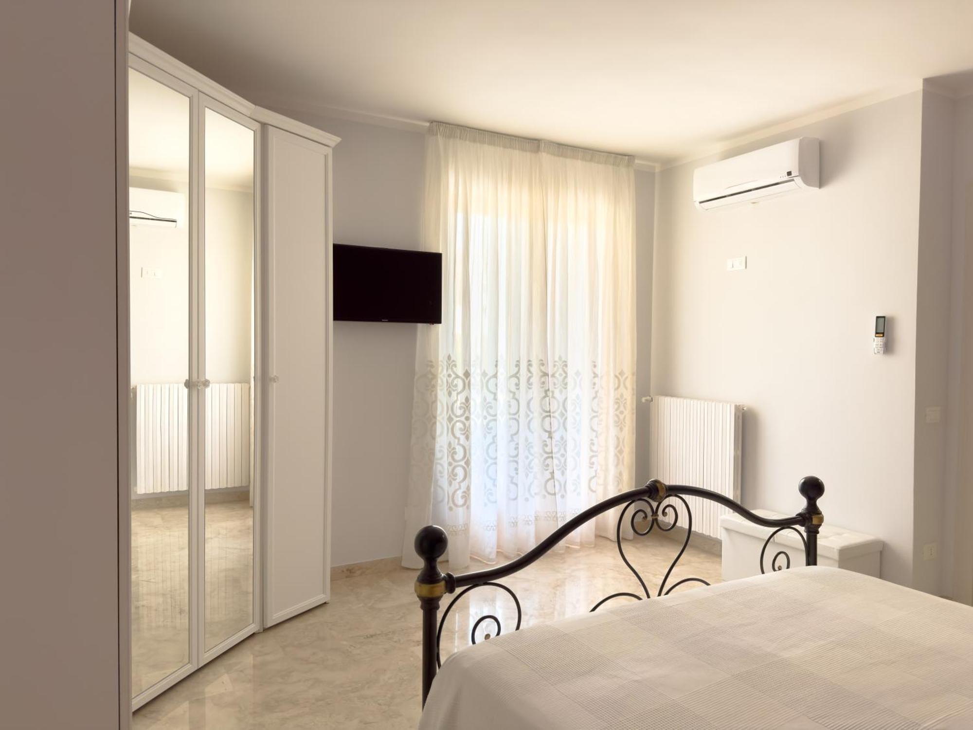 Apartamento Casa Romualdo Monopoli Exterior foto
